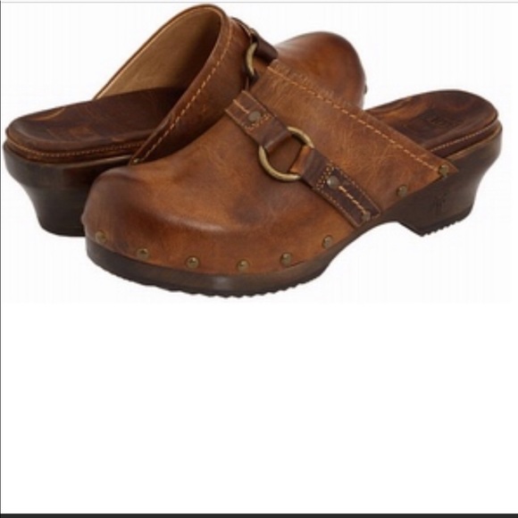 NWOB Frye Clara O Ring Wooden Clogs Distressed Leather Cognac Size 10 - Picture 10 of 11